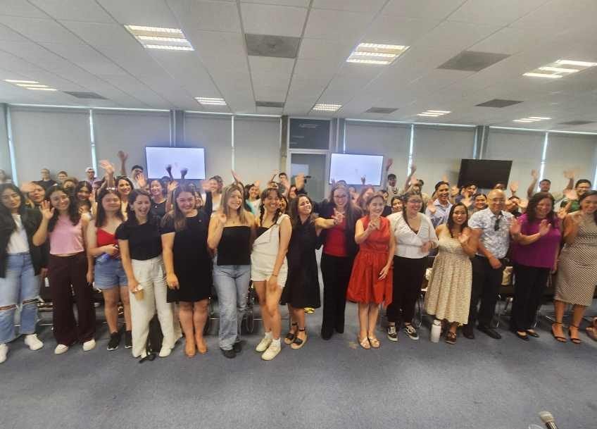 Alumnos de origen mexicano de Cal State LA hacen inmersión cultural en UdeG